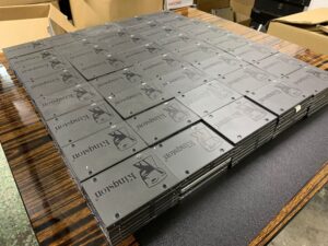 客戶賣來本店，260個 240GB SSD 。