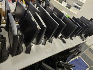 中環雲咸街60號 中央廣場，回收150個顯示器