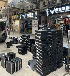 客戶賣來本店，一批HP主機